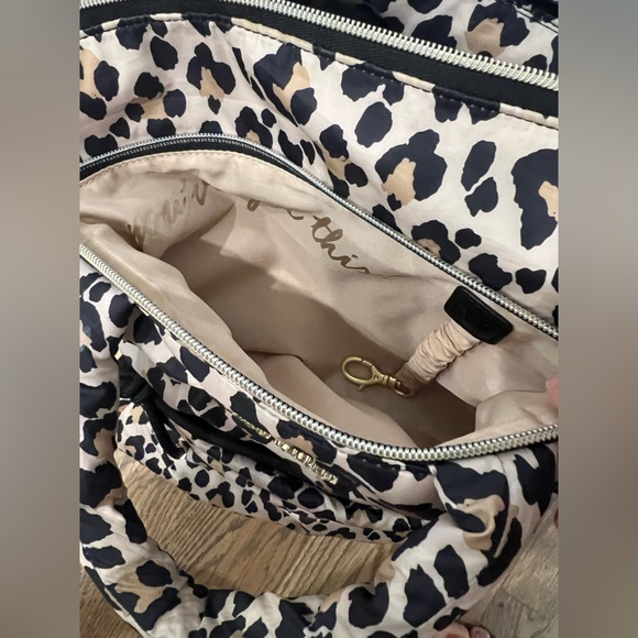 Itzy Ritzy Diaper Bag - Picture 4 of 6